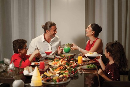 Merry Little Brunch – Christmas by the Creek