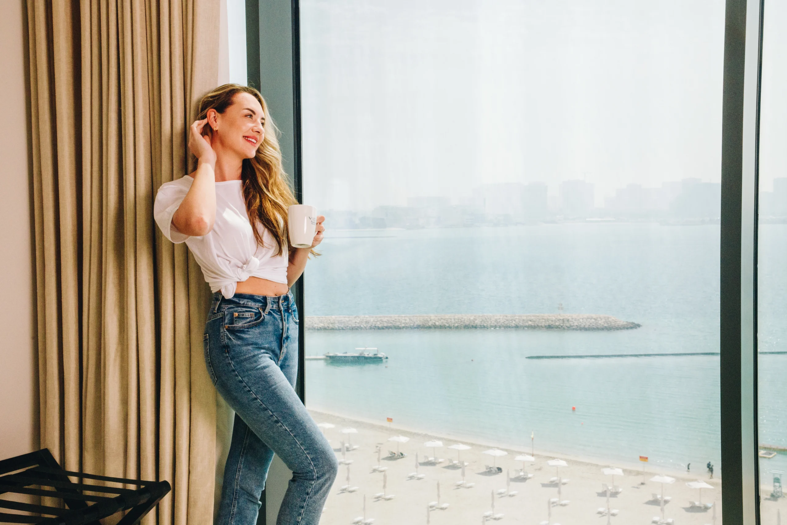 Sea-Facing Rooms & Suites